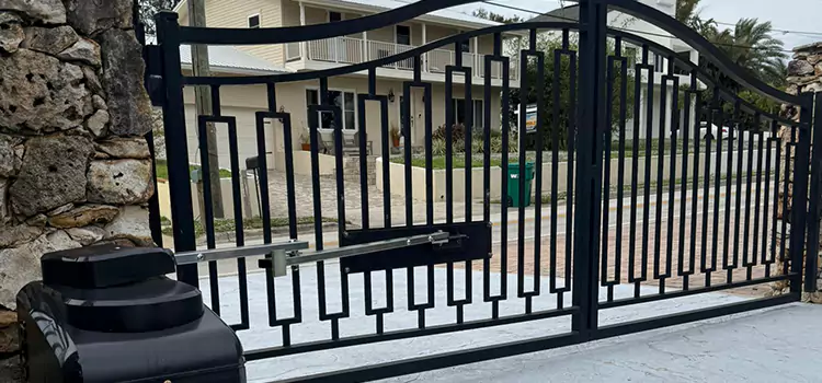 Swing Gate Opener with Keypad White Bear Lake